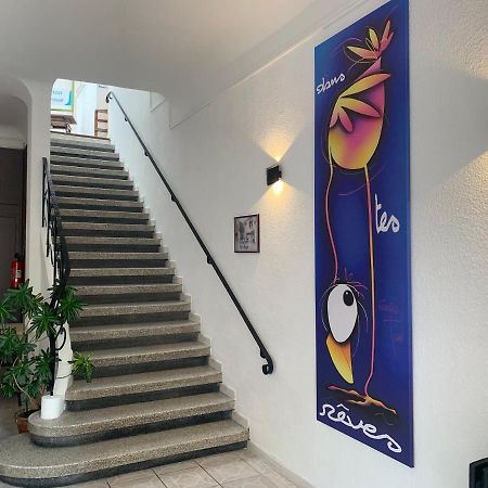 Hotel Le Centre Ле Булу Екстериор снимка